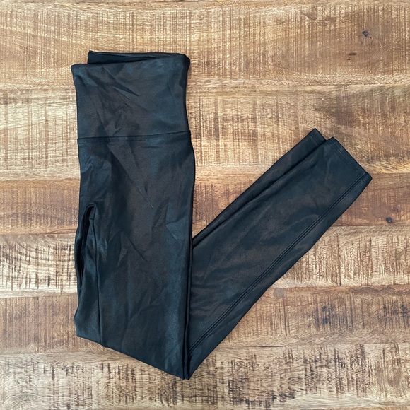 SPANX Pants - Spanx Faux Leather Leggings in Black